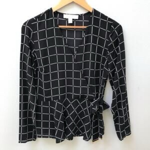 Michael Kors Black and White Checkered Long Sleevel - Picture 2 of 13